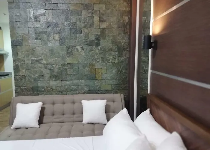 Antonio's Place, 3 Mins To Mactan Airport, Fast Internet, Netflix, Pool, Gym Lapu-Lapu City