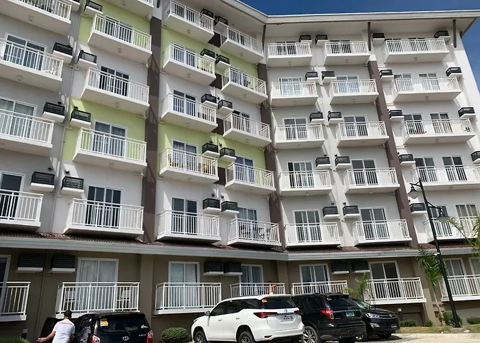 Antonio's Place, 3 Mins To Mactan Airport, Fast Internet, Netflix, Pool, Gym Apartment